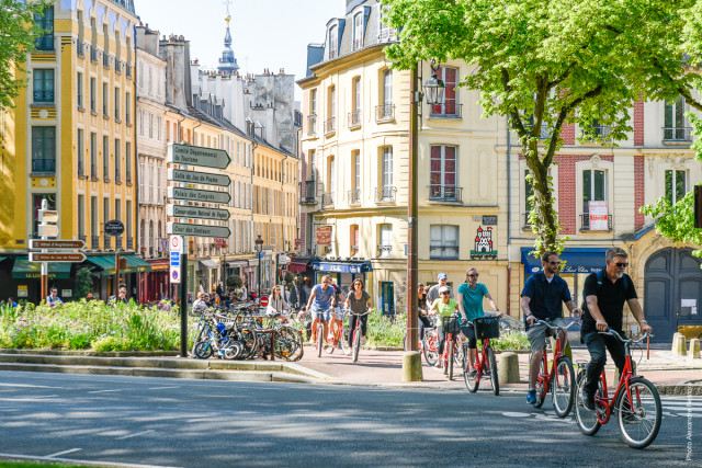 Book your bike and car park