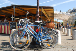 Notre Dame market