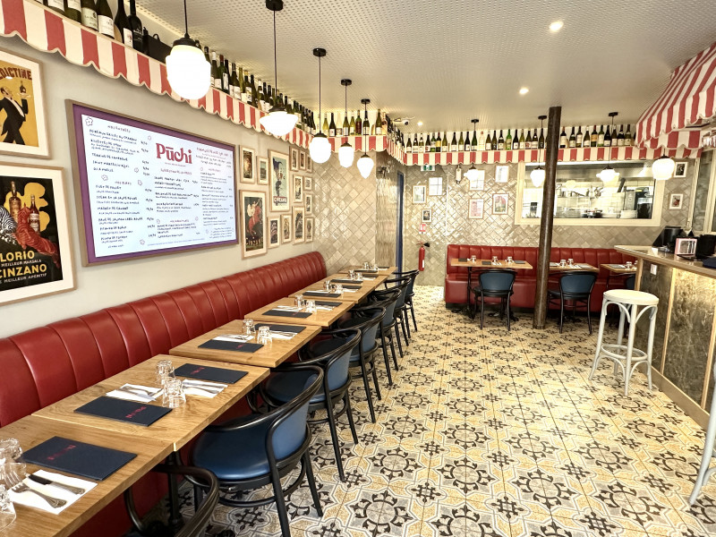 Puchi_Versailles - © Puchi Versailles Puchi_Versailles