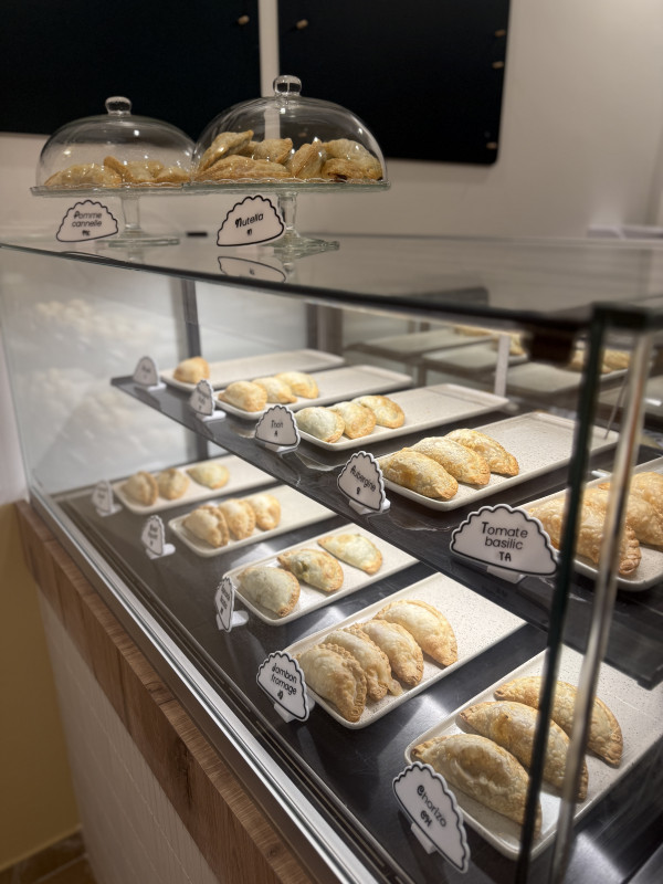 Malena Empanadas_Versailles