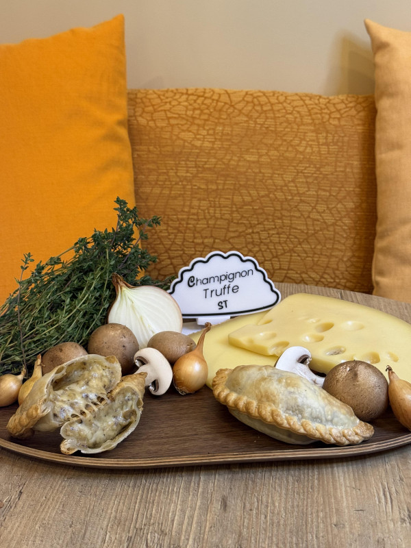 Malena Empanadas_Versailles