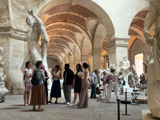 Gallery of the Sculptures and Casts Versailles Sculptures / Louvre's Mouldings collections_Versailles