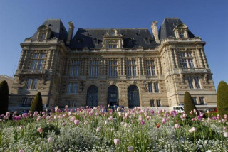 Journées du patrimoine - Visite guidée de l'Hôtel de ville de Versailles_Versailles