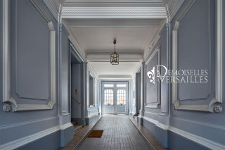 Couloir - © Les Demoiselles à Versailles Couloir