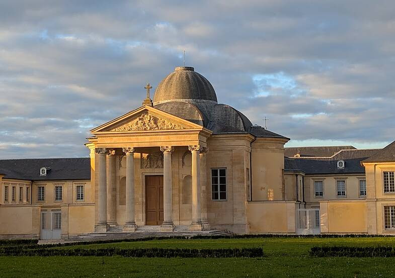 Inauguración del museo científico del instituto Hoche - Versalles_Versailles