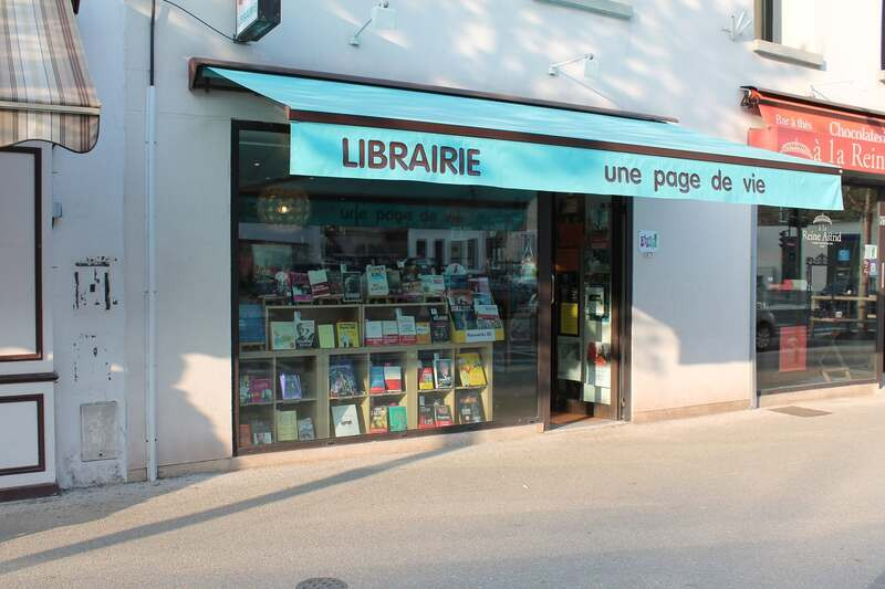 Biblioteca de Viroflay - Mi cafetería favorita; con la librería «Une Page de Vie»_Viroflay