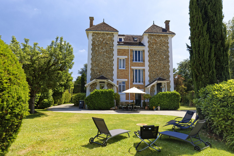 La Villa La Celle - Les Demoiselles à Versailles_La Celle-Saint-Cloud