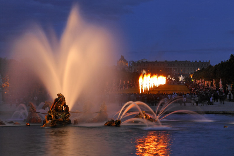 les-grandes-eaux-nocturnes-thierry-nava-groupe-f-35324